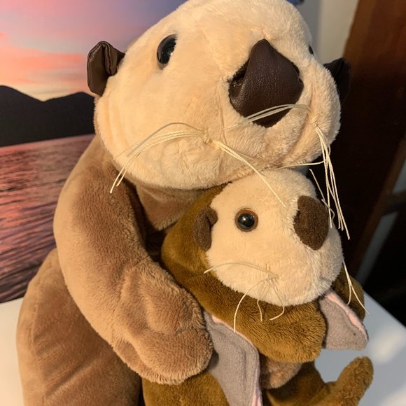 Mama and Pup Sea Lions - Wildlife Artists - Picture 3 of 5